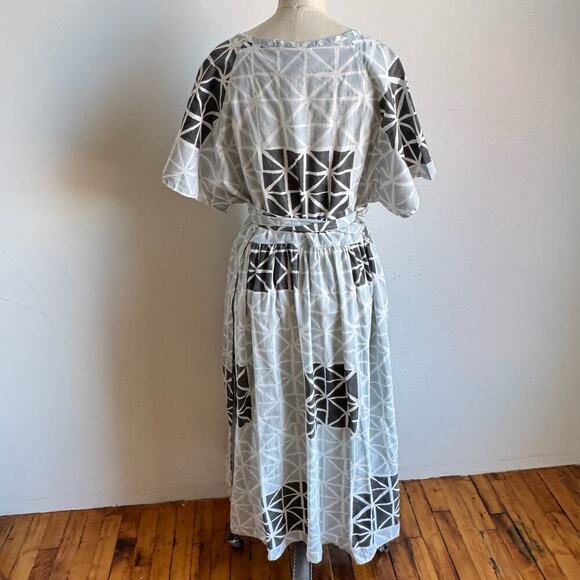 SEEK COLLECTIVE Roma Dress in Geode - Picture 4 of 9